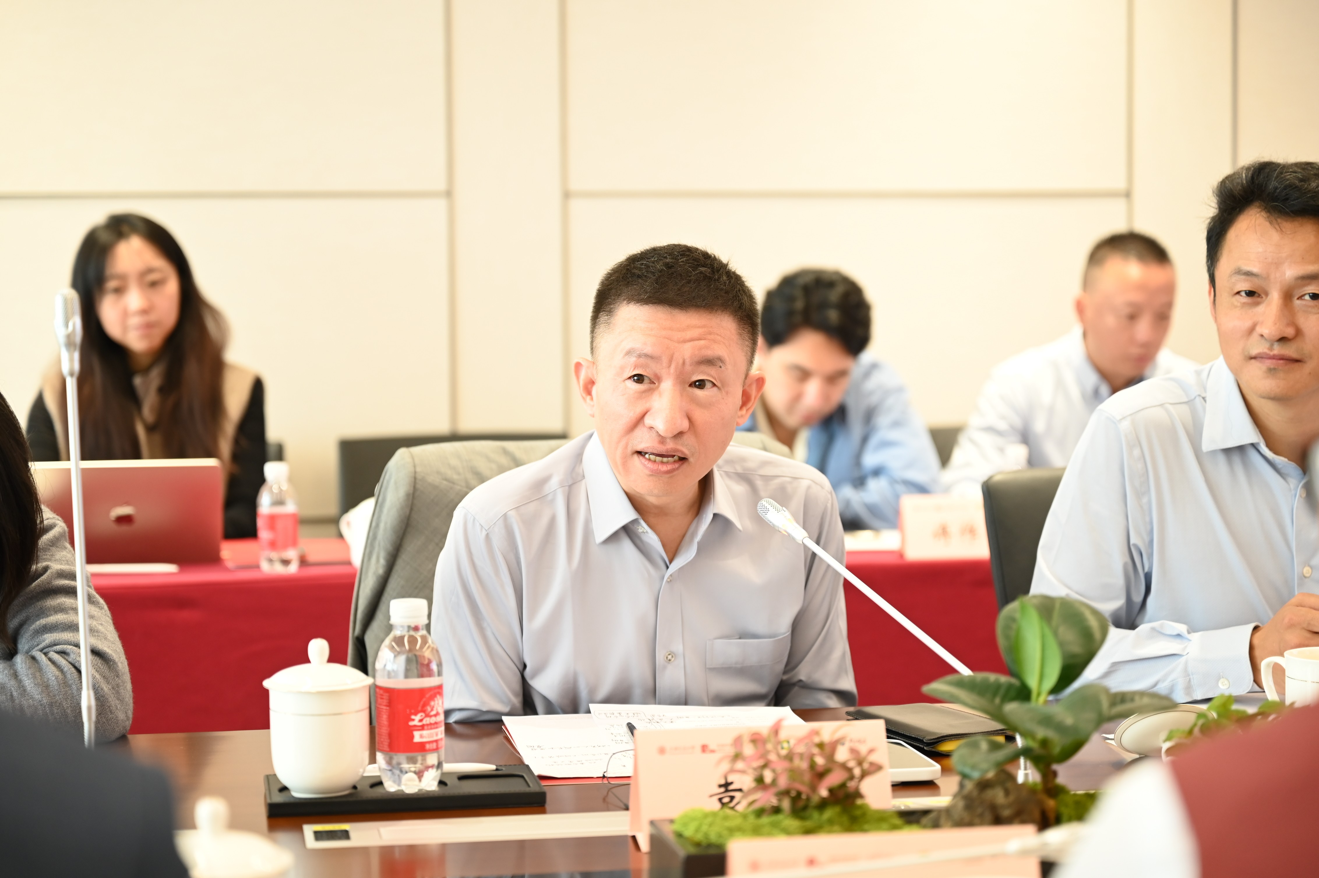 1765435152110073879.jpg 1765435152110073879.jpg