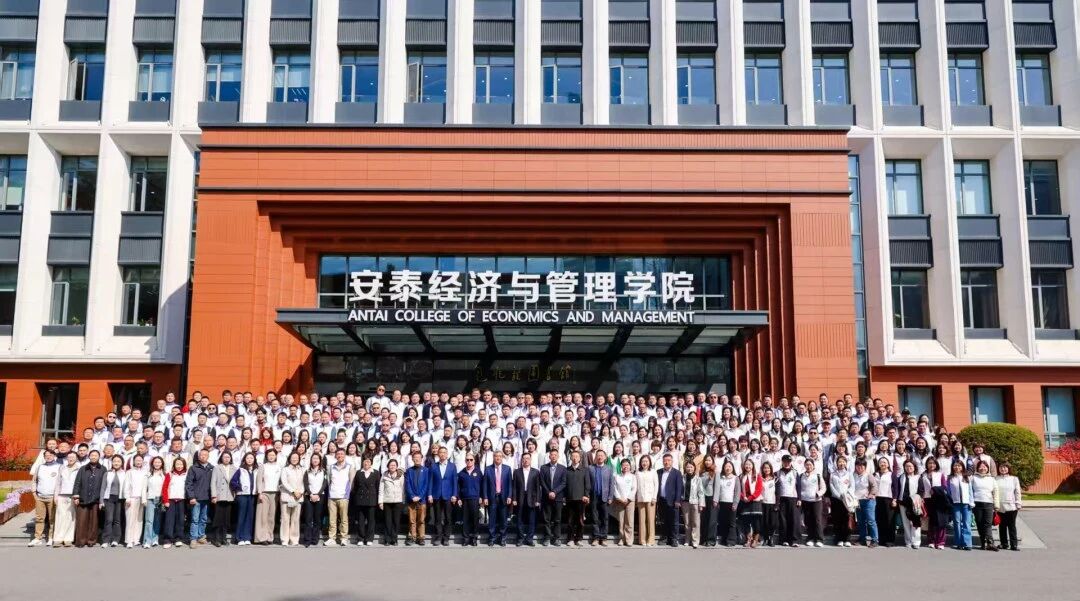 1773818560495039676.jpg 2.jpg